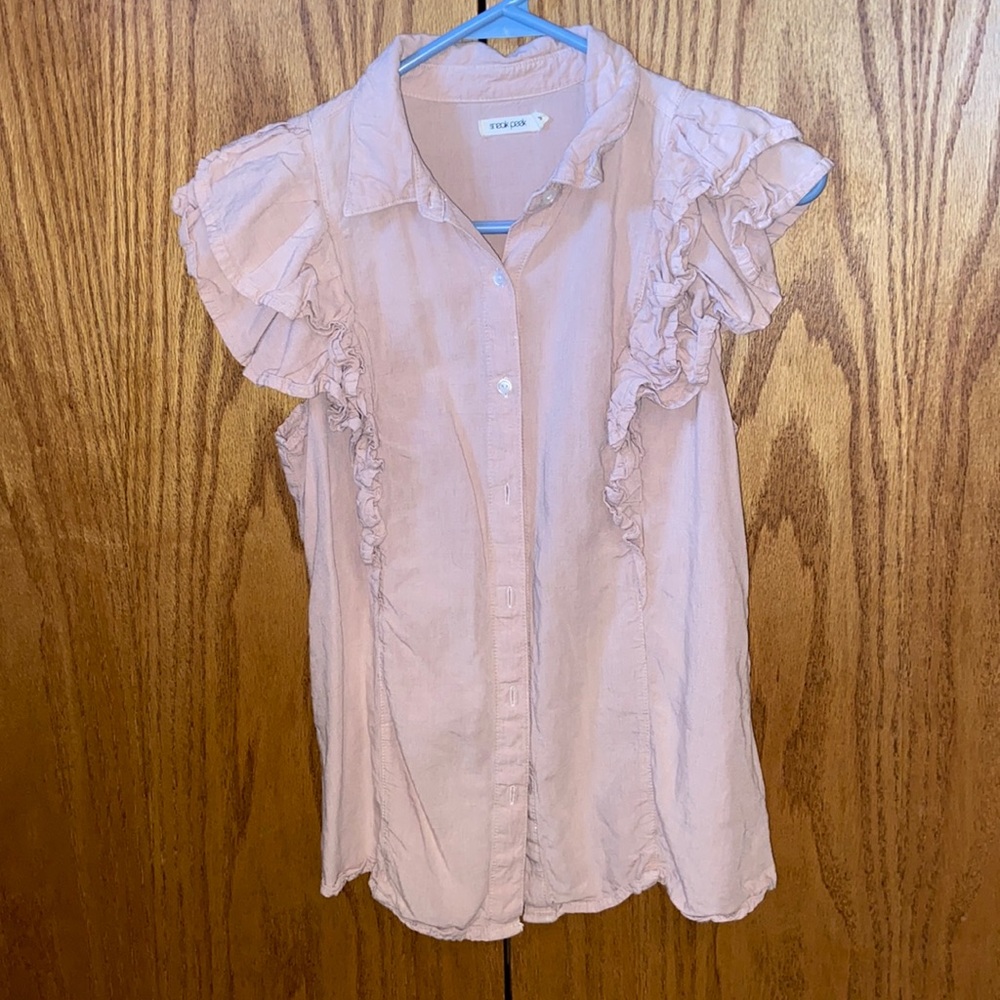 Light pink button up Sneak Peak tank
